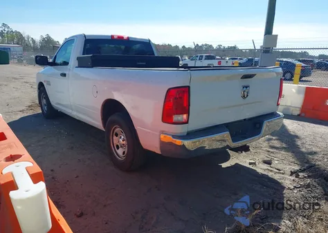 2016 Ram 1500 Tradesman z USA, uszkodzony, nr VIN 3C6JR6DT4GG261792